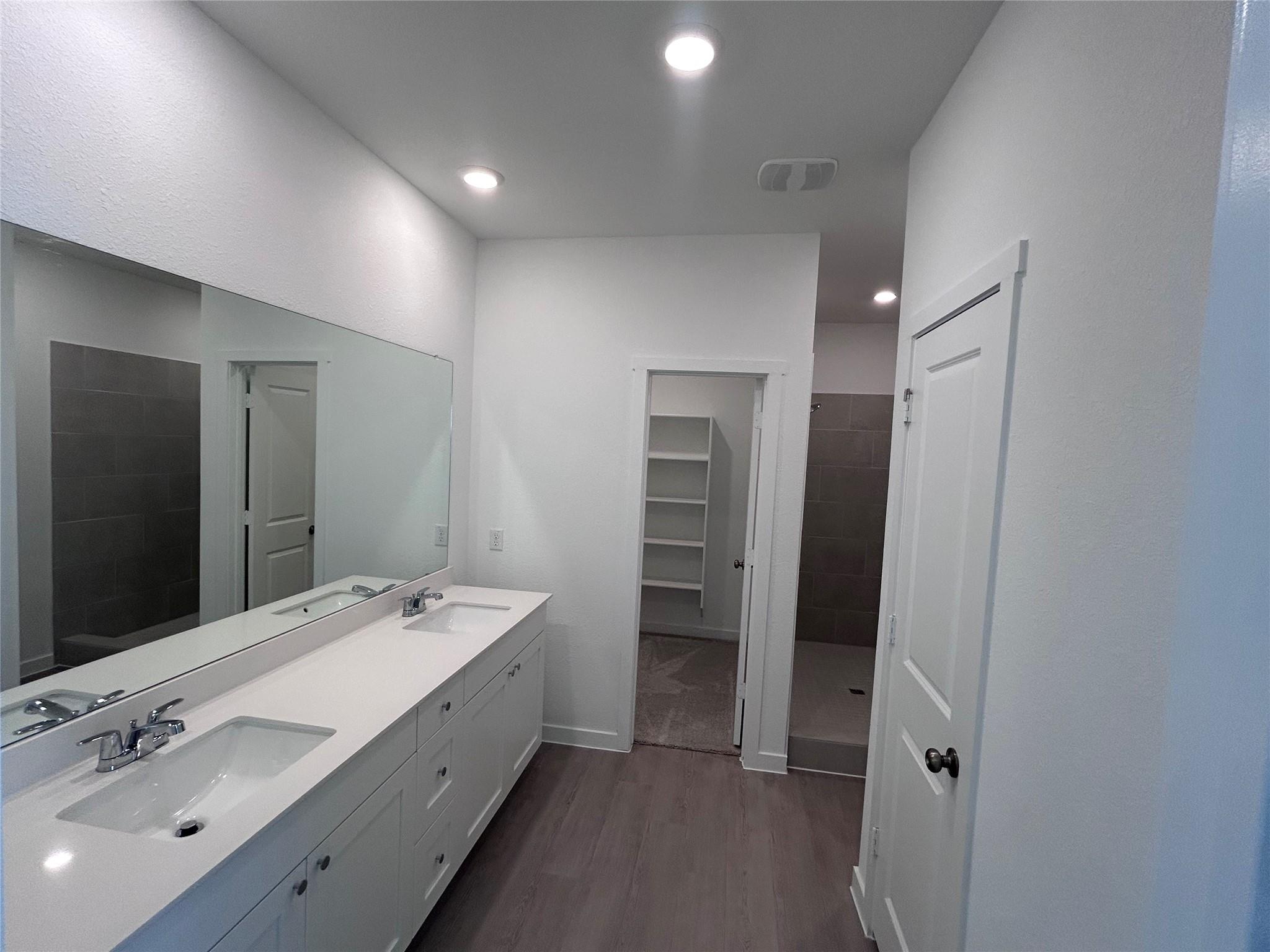 4408 Bonita Oaks Dr Property Photo 5