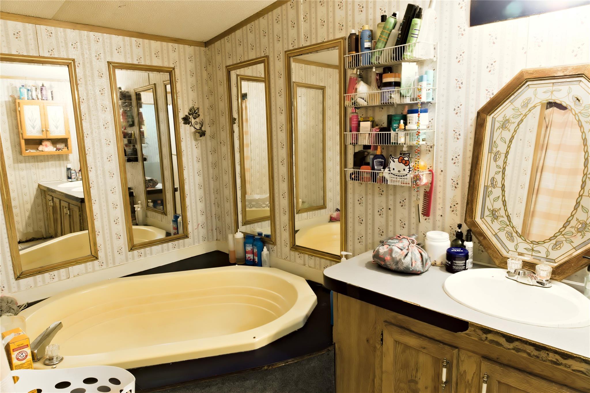 109 Wayside Dr Property Photo 6