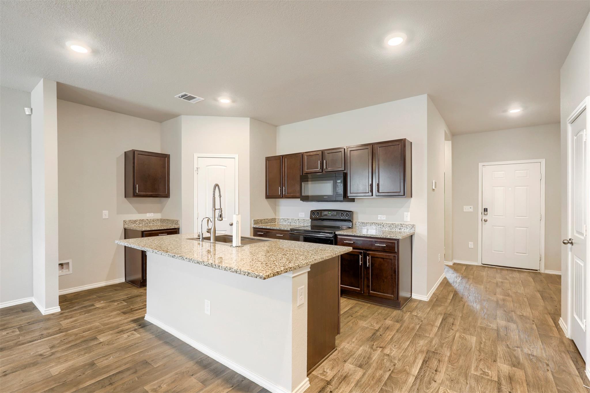 15005 Upland Willow Rd Property Photo 11