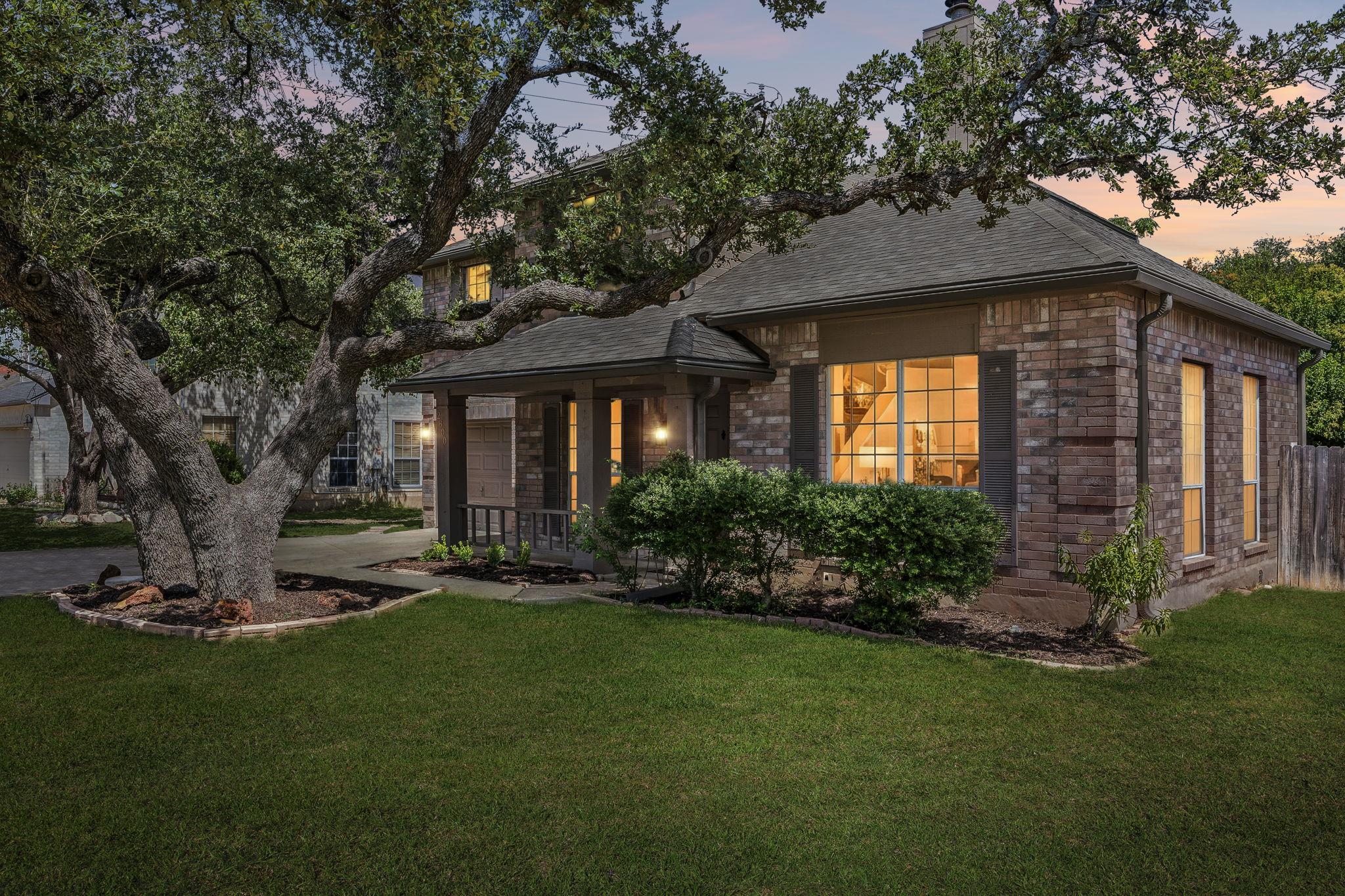 2800 Little Elm Trl Property Photo 1