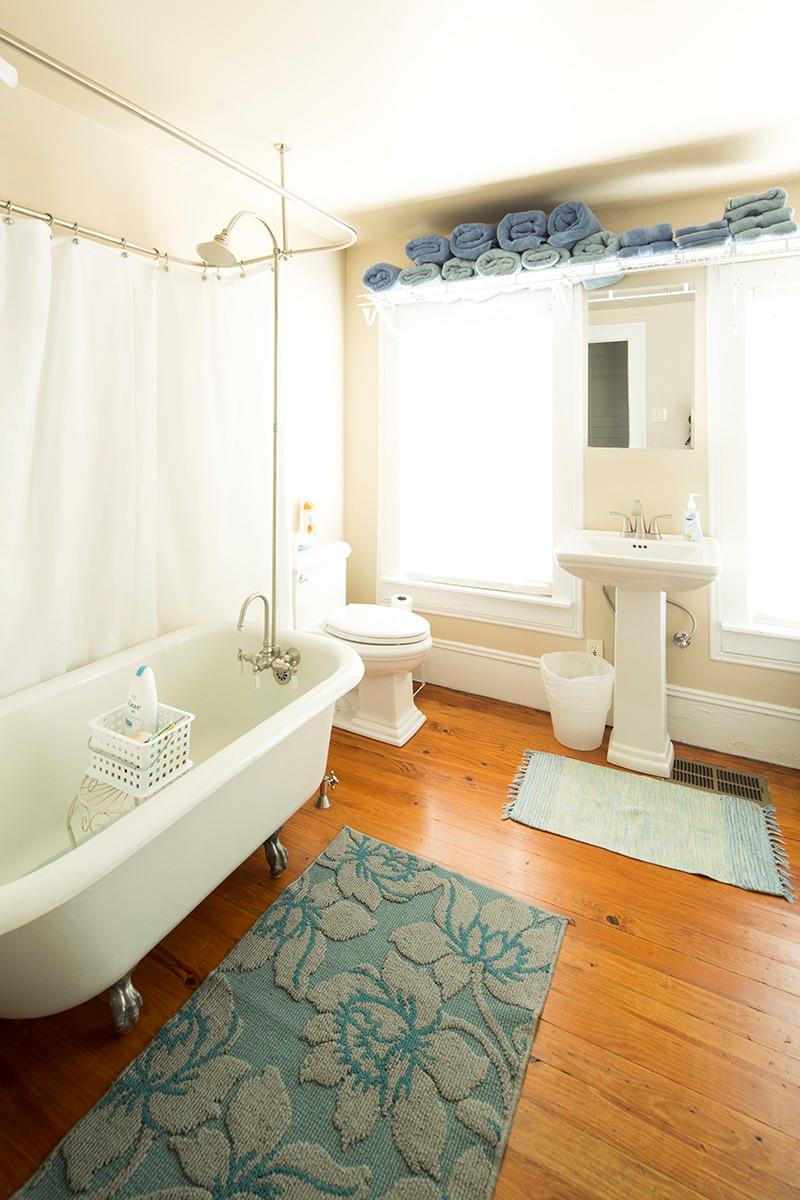 1305 Pine St Property Photo 6