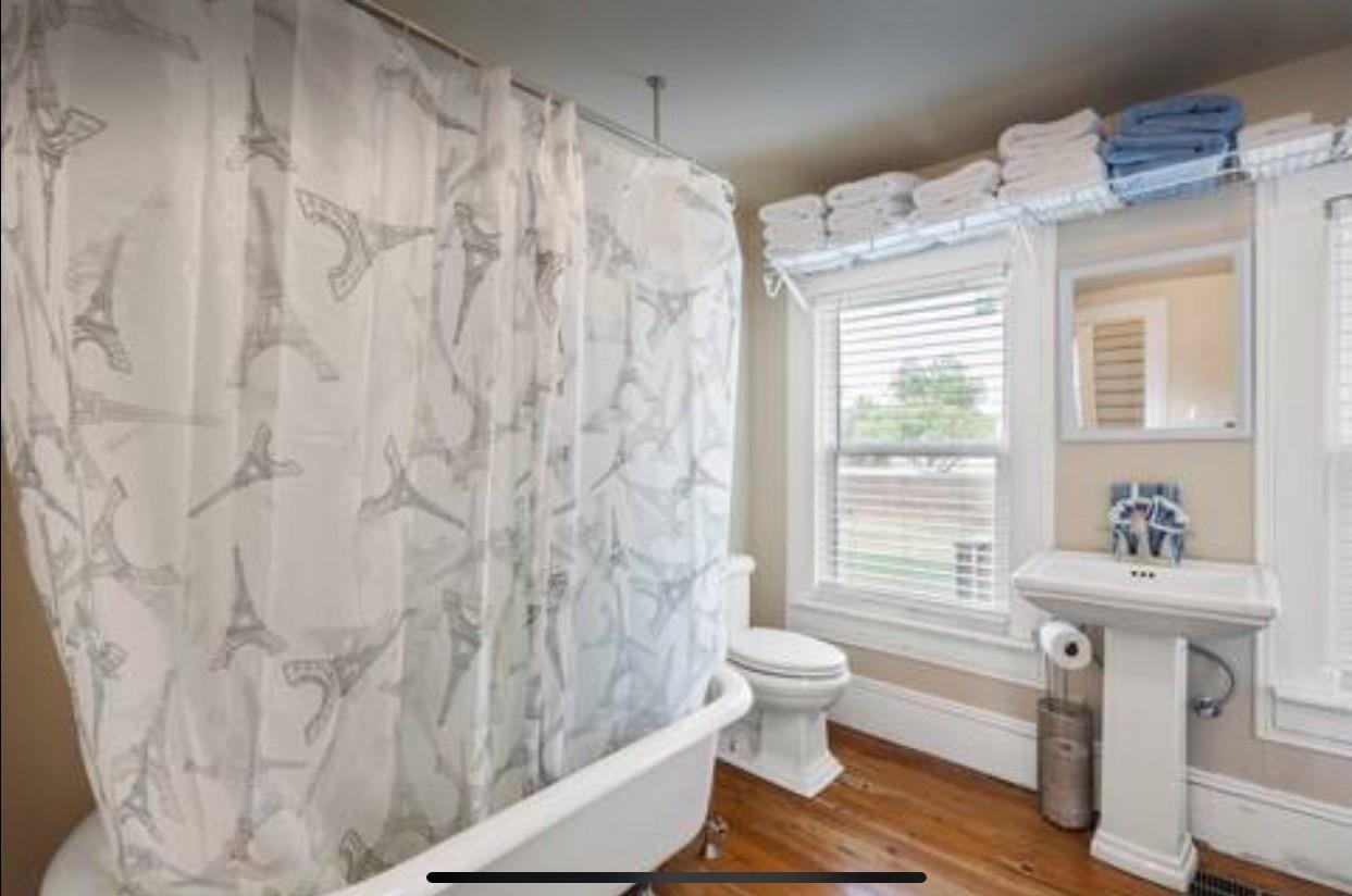 1305 Pine St Property Photo 18