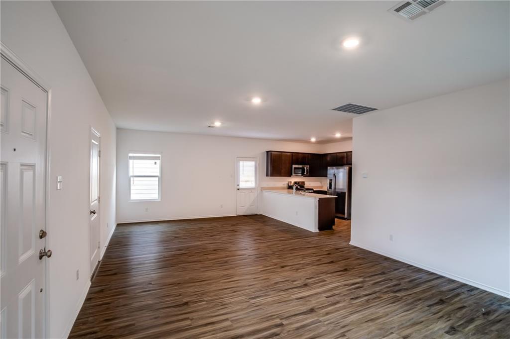 243 Geode Gln Property Photo 6