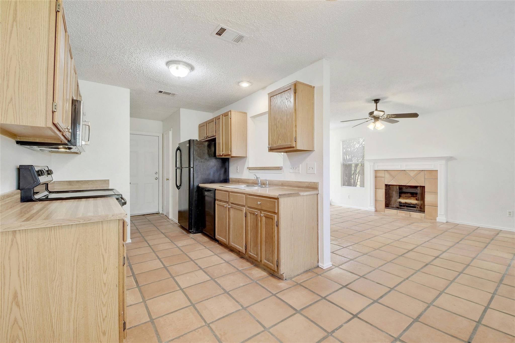 6102 Parkwood Dr Property Photo 26