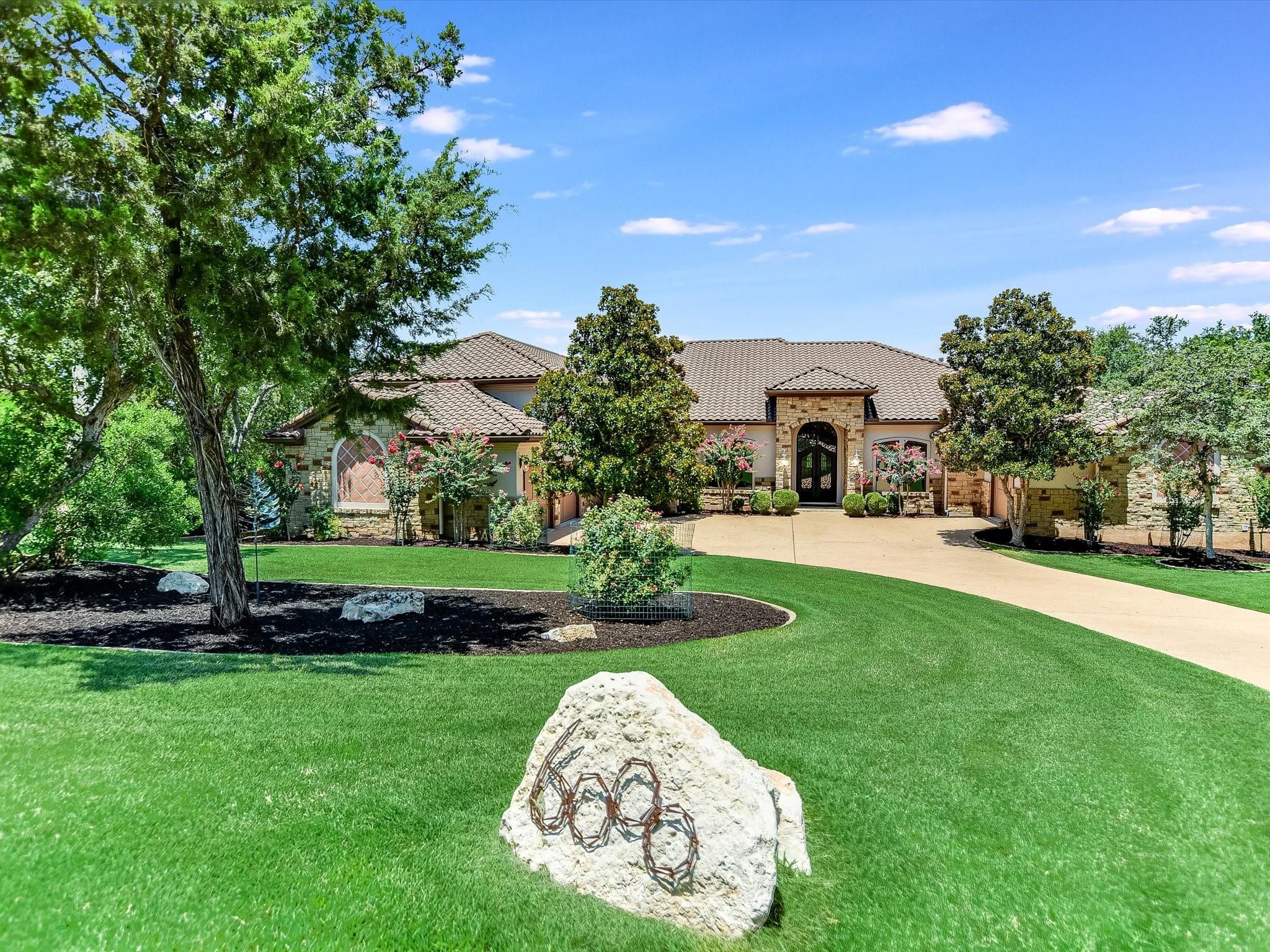 6000 Lantern View Dr Property Photo 1