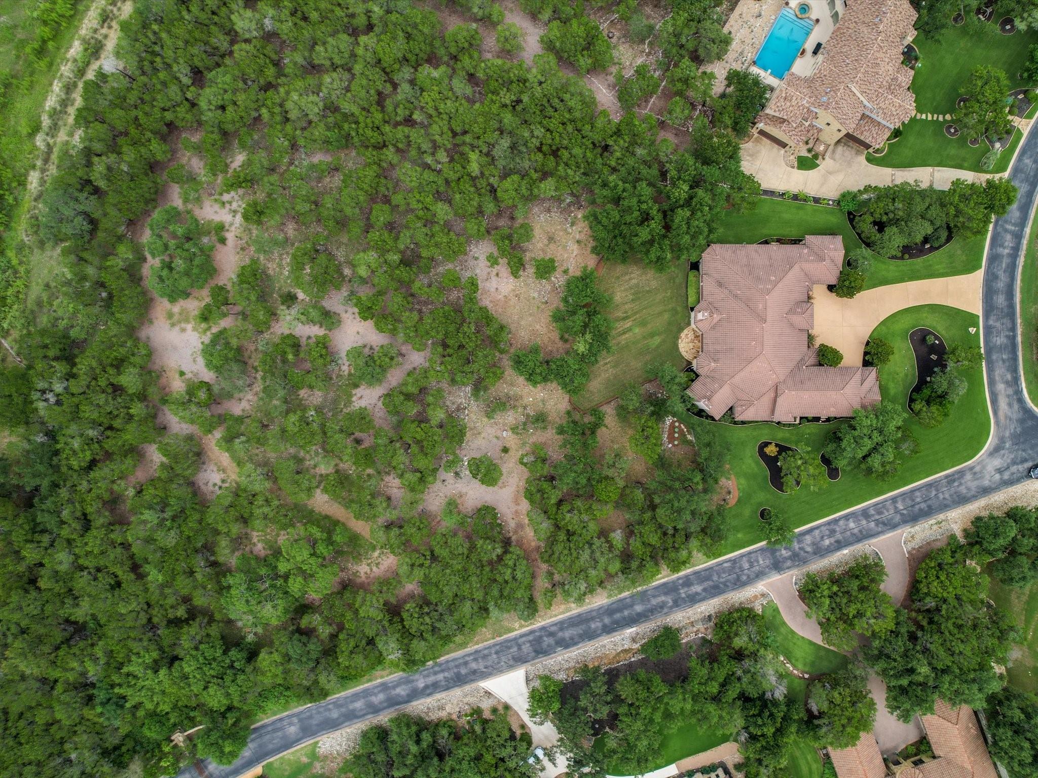 6000 Lantern View Dr Property Photo 32