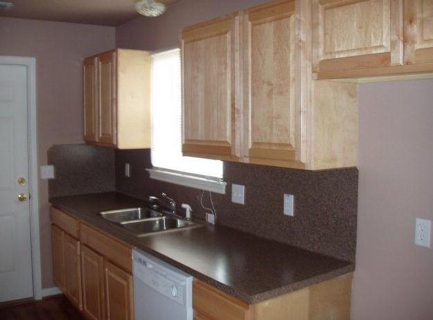 176 Hollys Way Property Photo 4