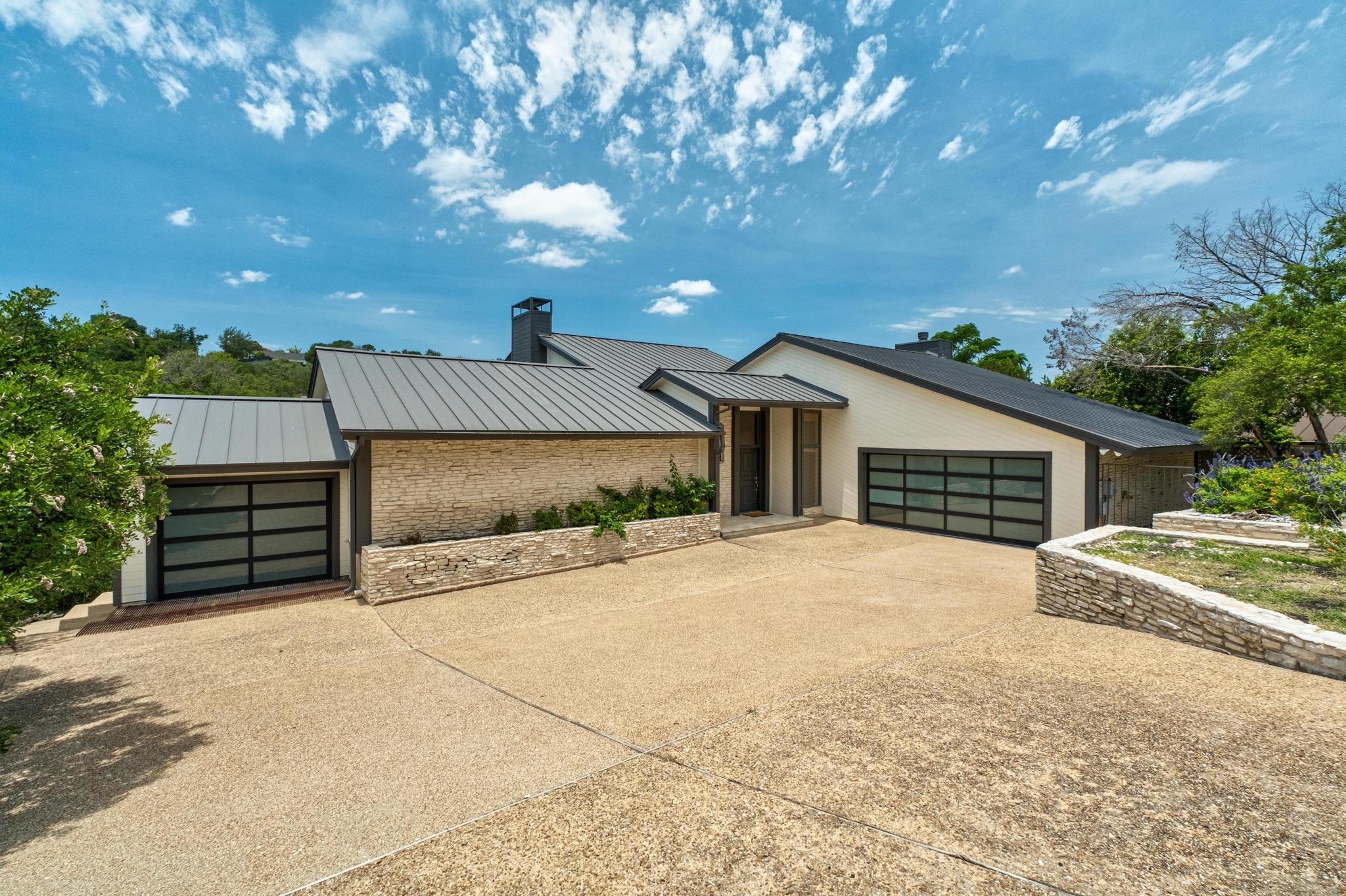 718 Bermuda St Property Photo 3