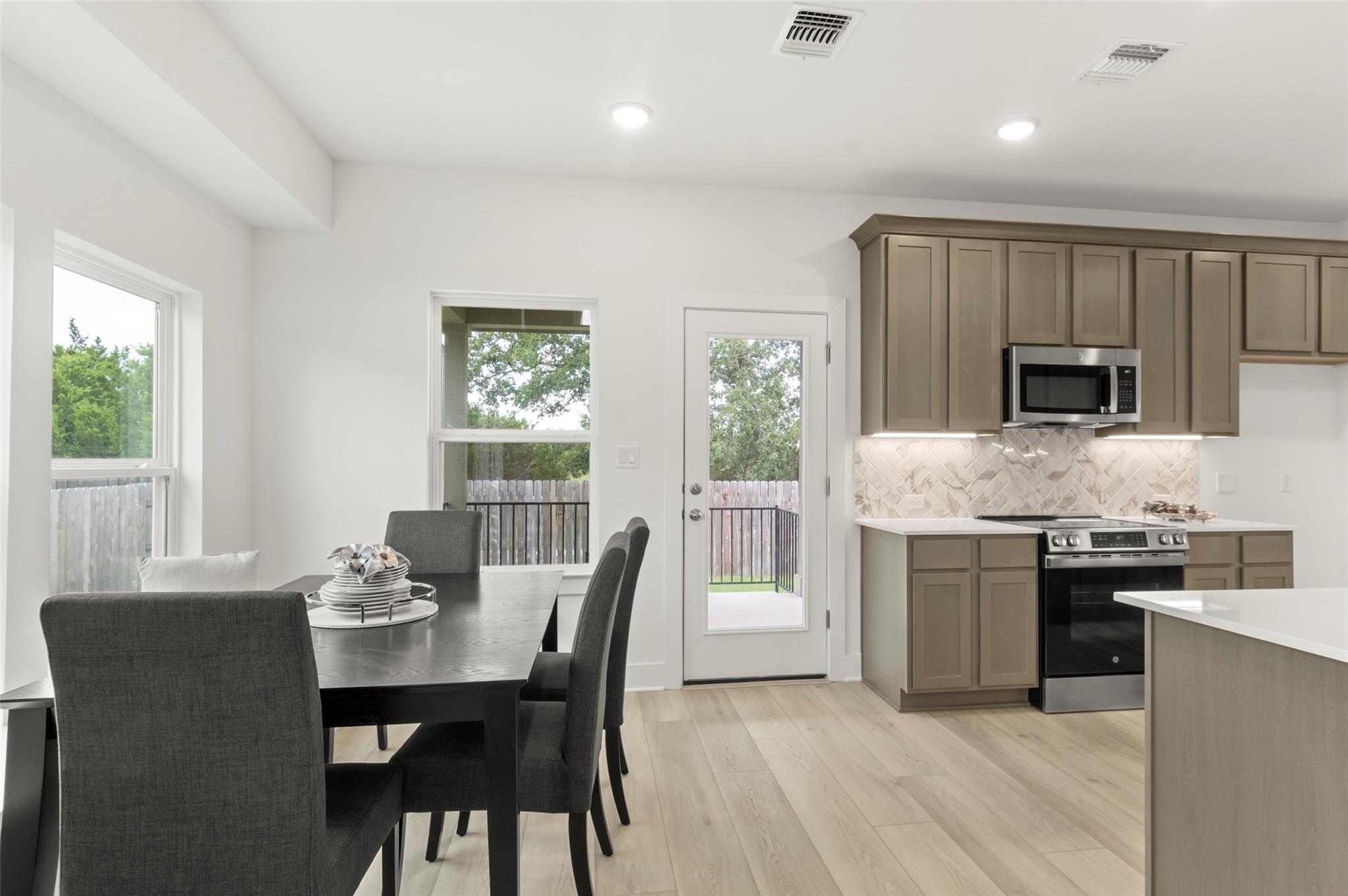 307 Lucky Ave Property Photo 13