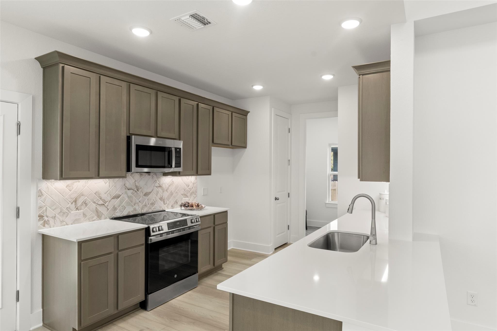 307 Lucky Ave Property Photo 17