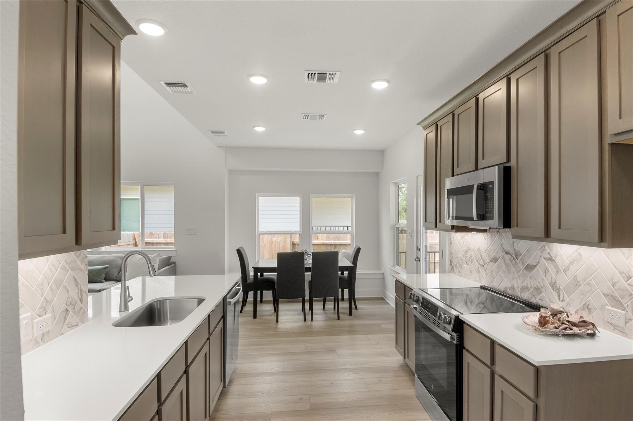 307 Lucky Ave Property Photo 21