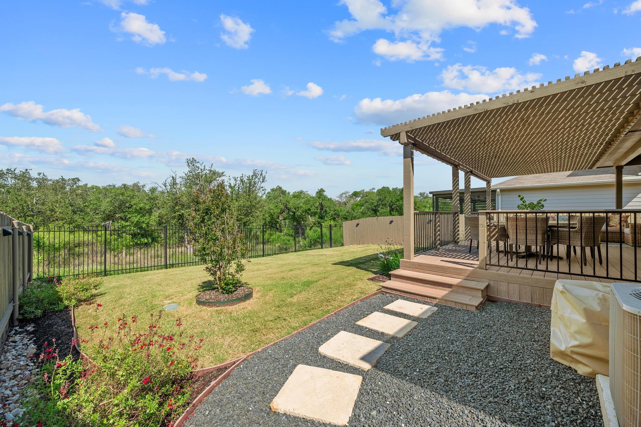 328 Empress Tree Dr Property Photo