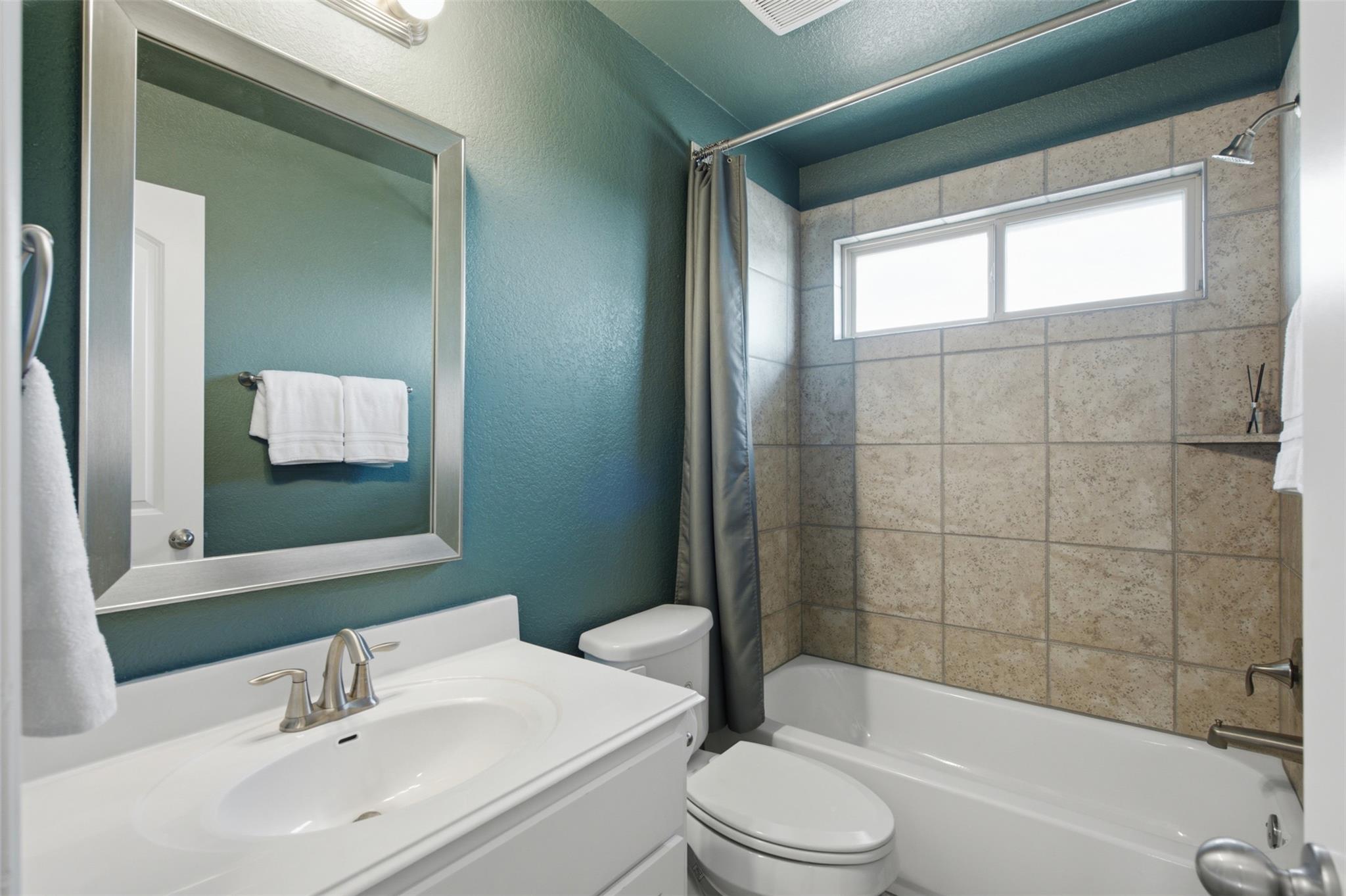 324 Stoney Point Rd Property Photo 21