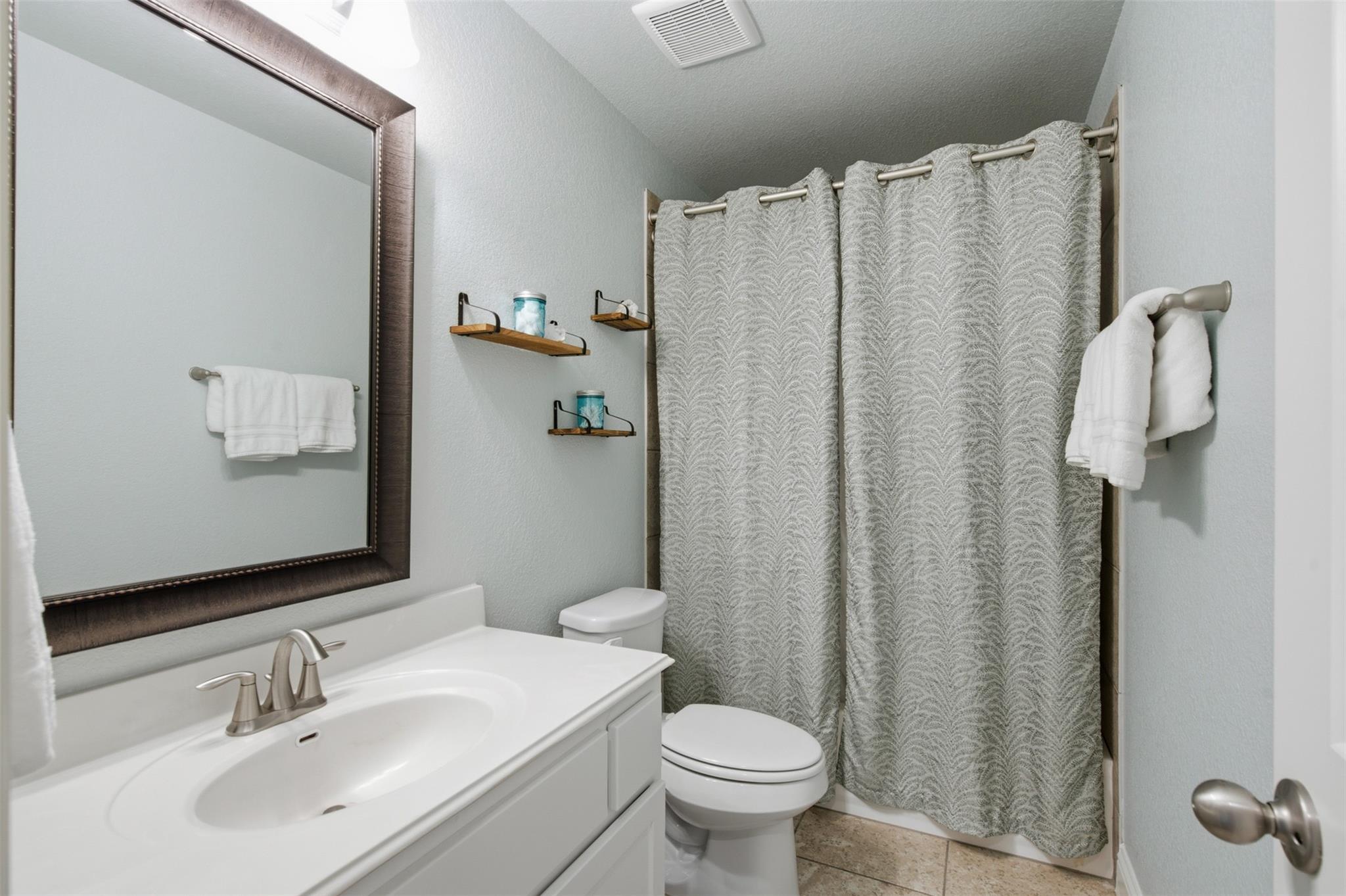 324 Stoney Point Rd Property Photo 22