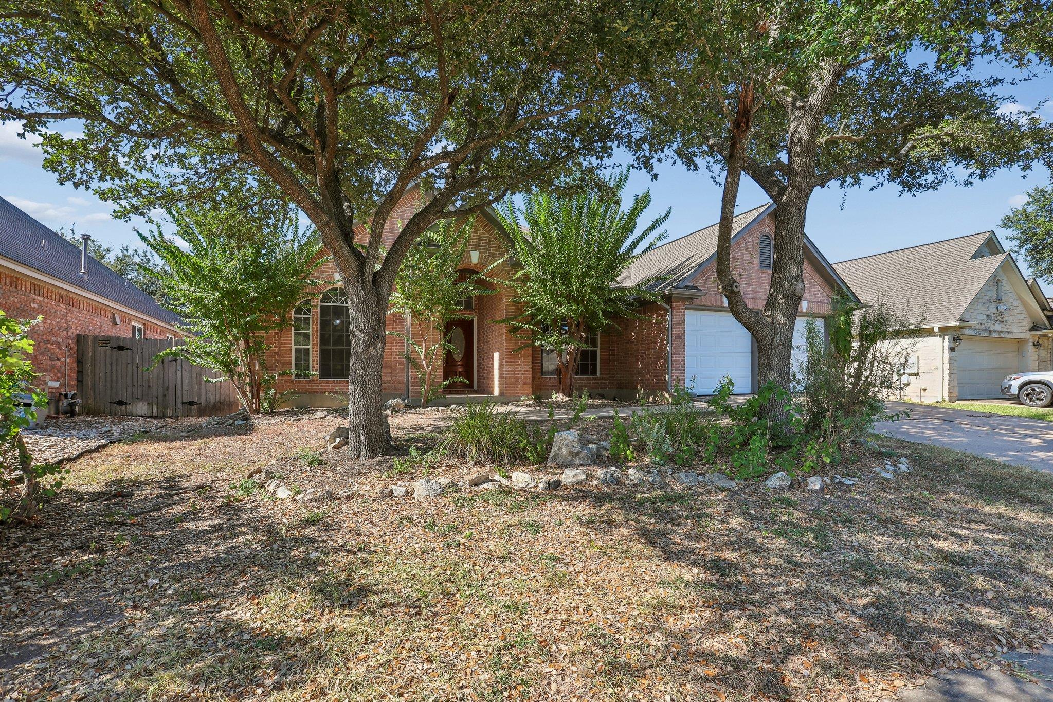7303 Two Jacks Trl Property Photo 2