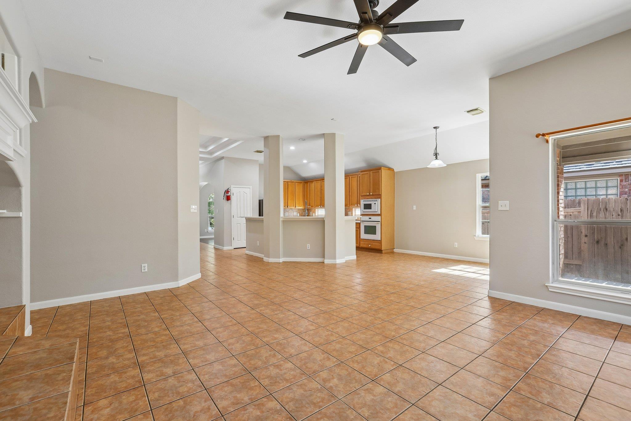 7303 Two Jacks Trl Property Photo 9
