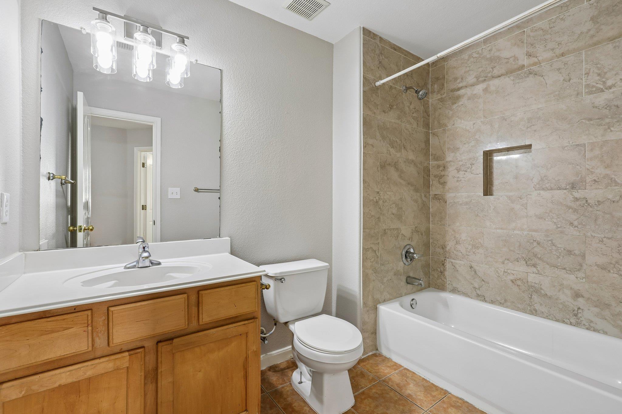 7303 Two Jacks Trl Property Photo 14