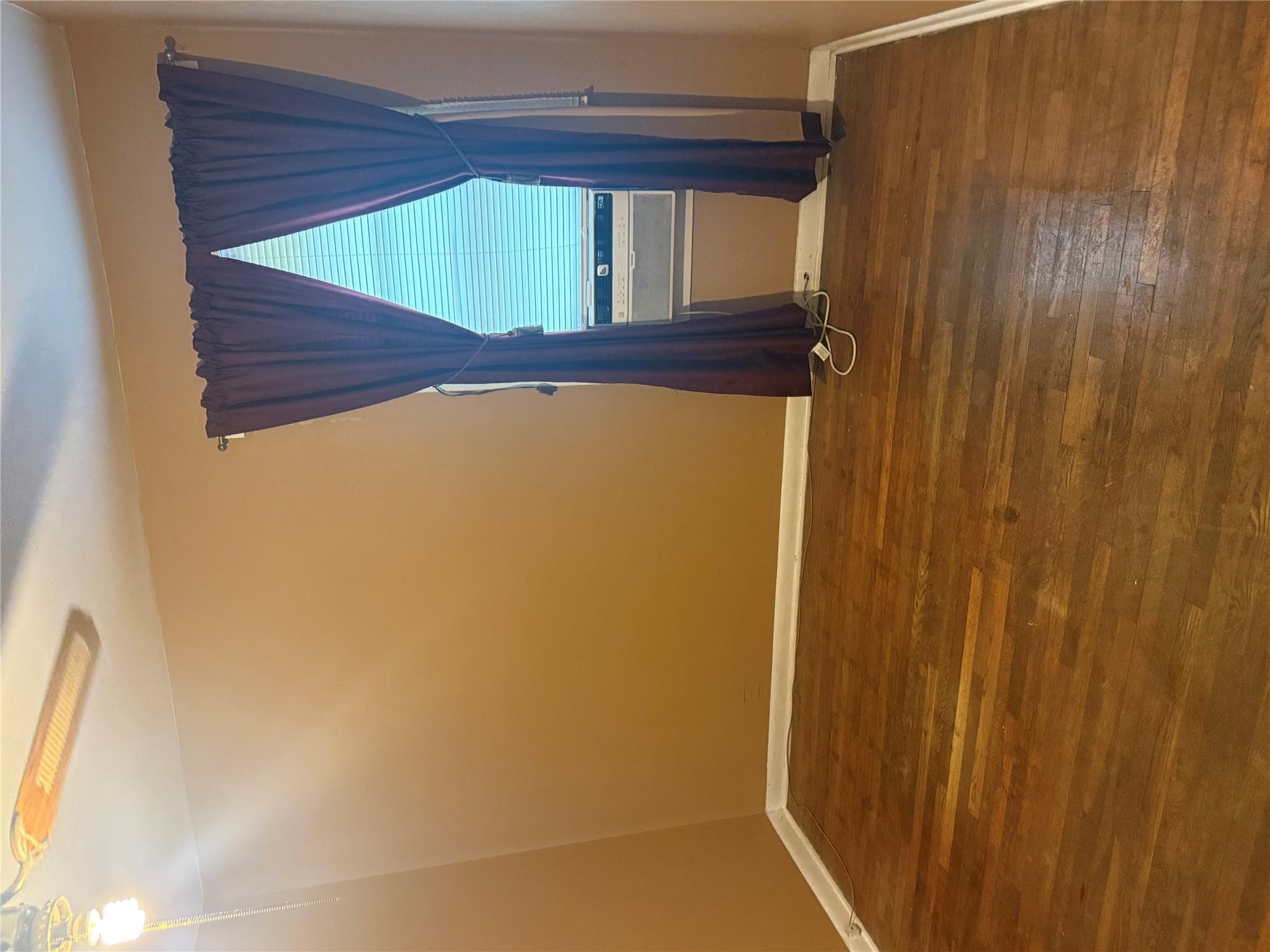 5702 Duval St Property Photo 9
