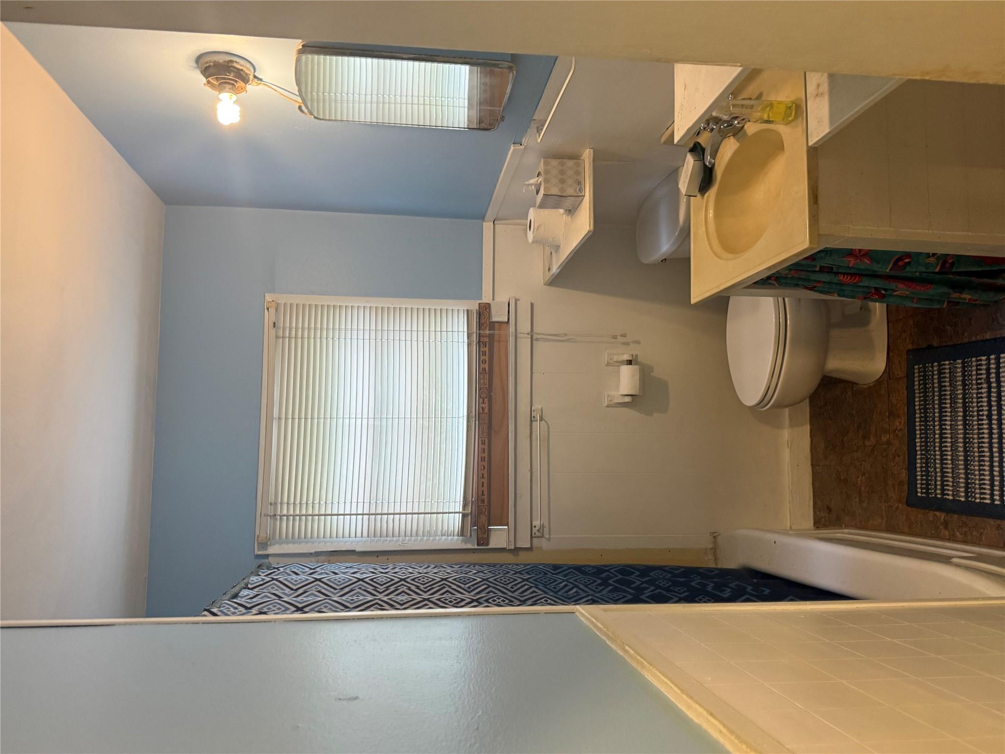 5702 Duval St Property Photo 13