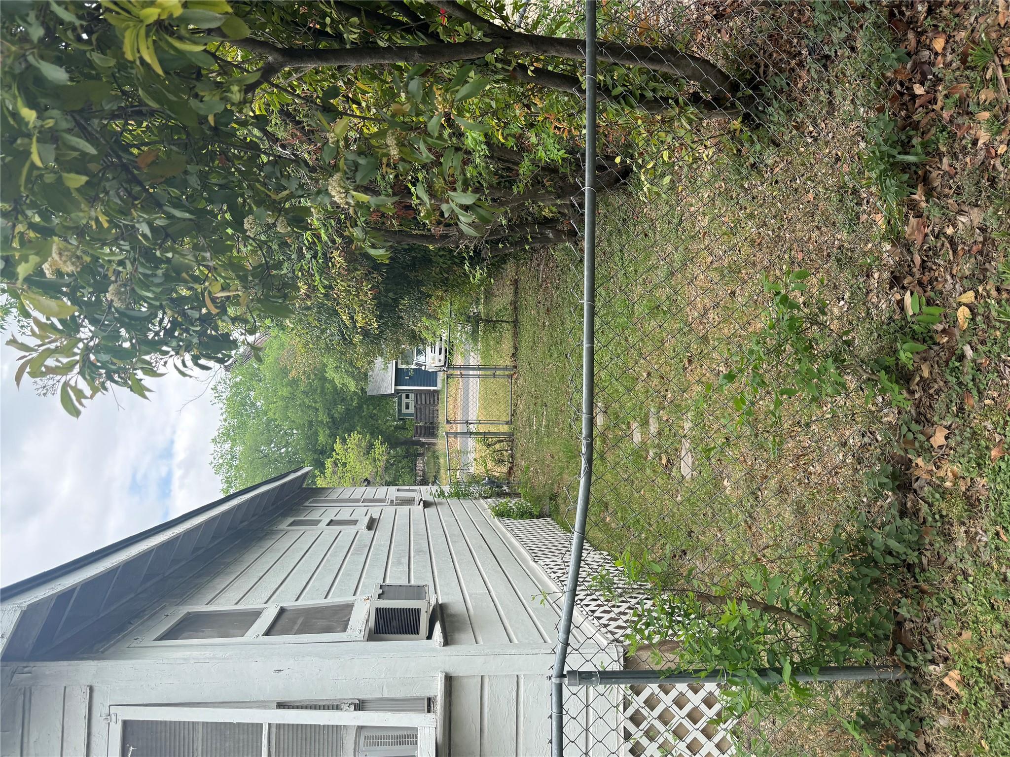 5702 Duval St Property Photo 15