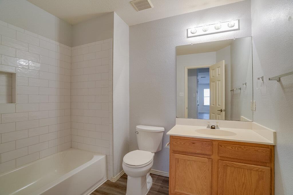 3310 Zinfandel Ln Property Photo 14