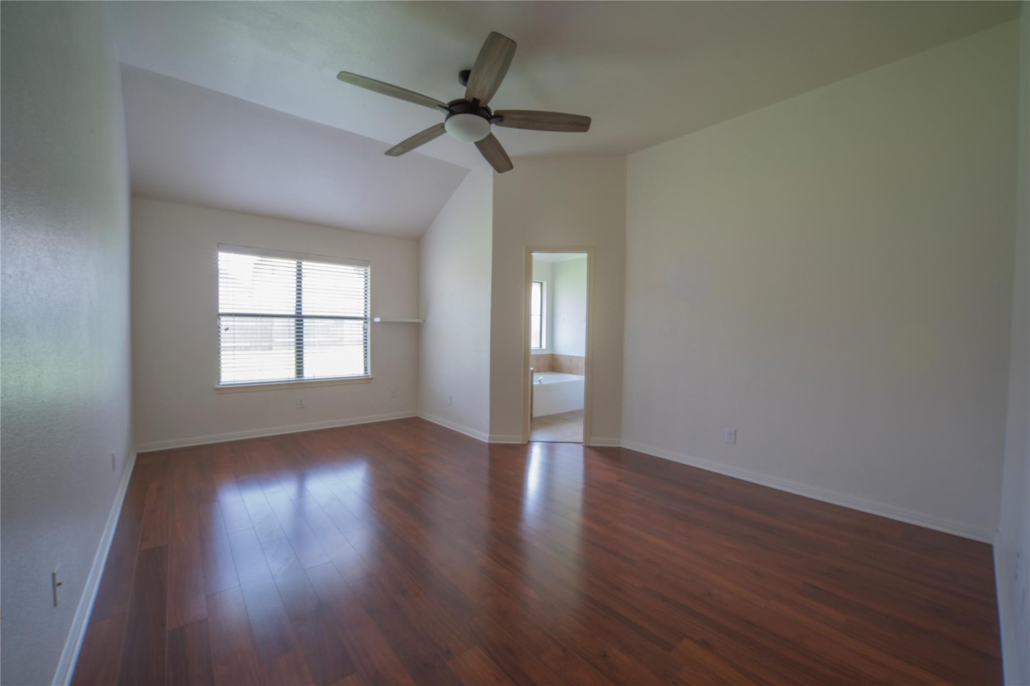3416 Castleton Dr Property Photo 6