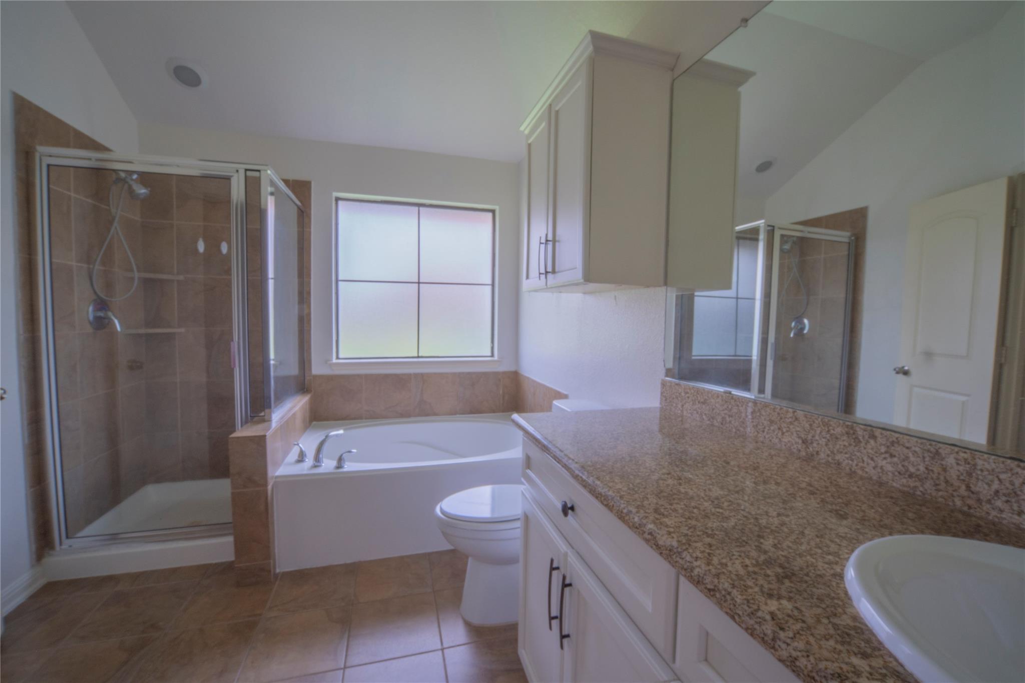 3416 Castleton Dr Property Photo 10