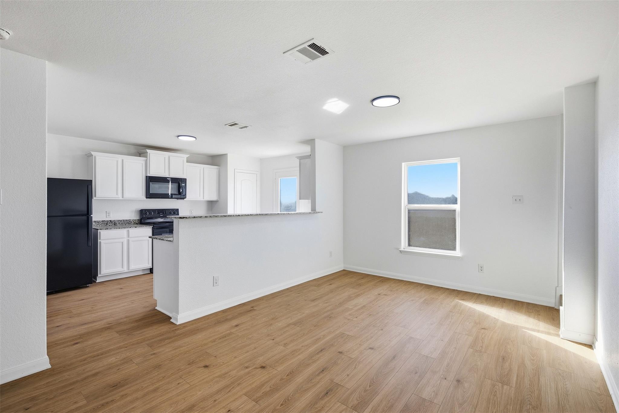 1013 Woodward Court Ct Property Photo 11