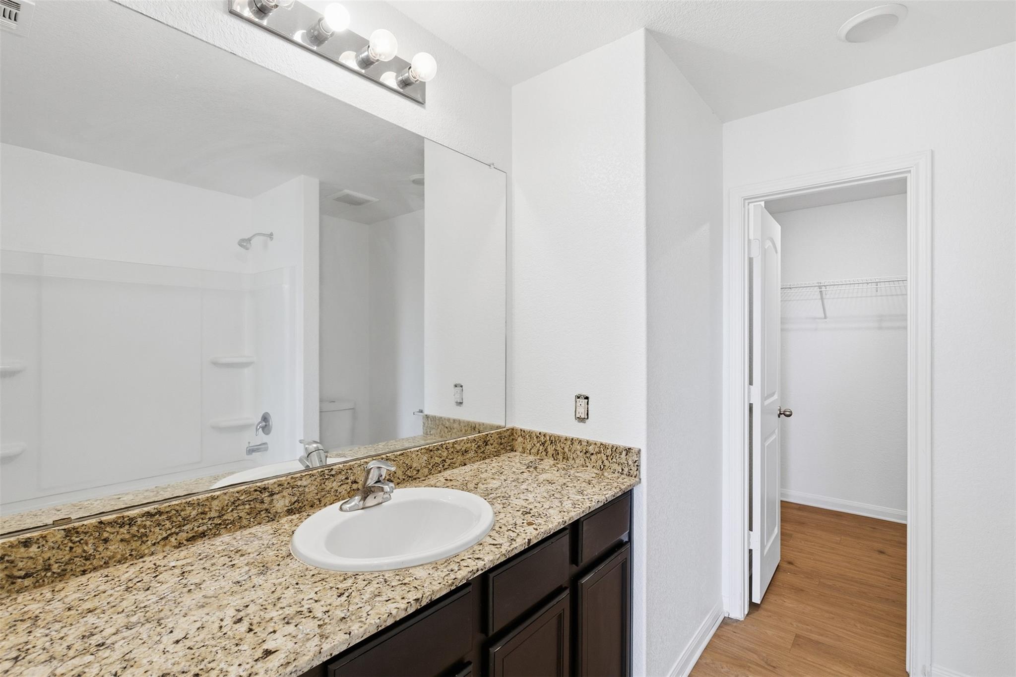 1013 Woodward Court Ct Property Photo 22