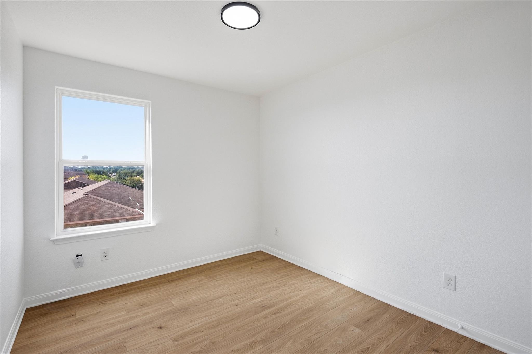 1013 Woodward Court Ct Property Photo 26