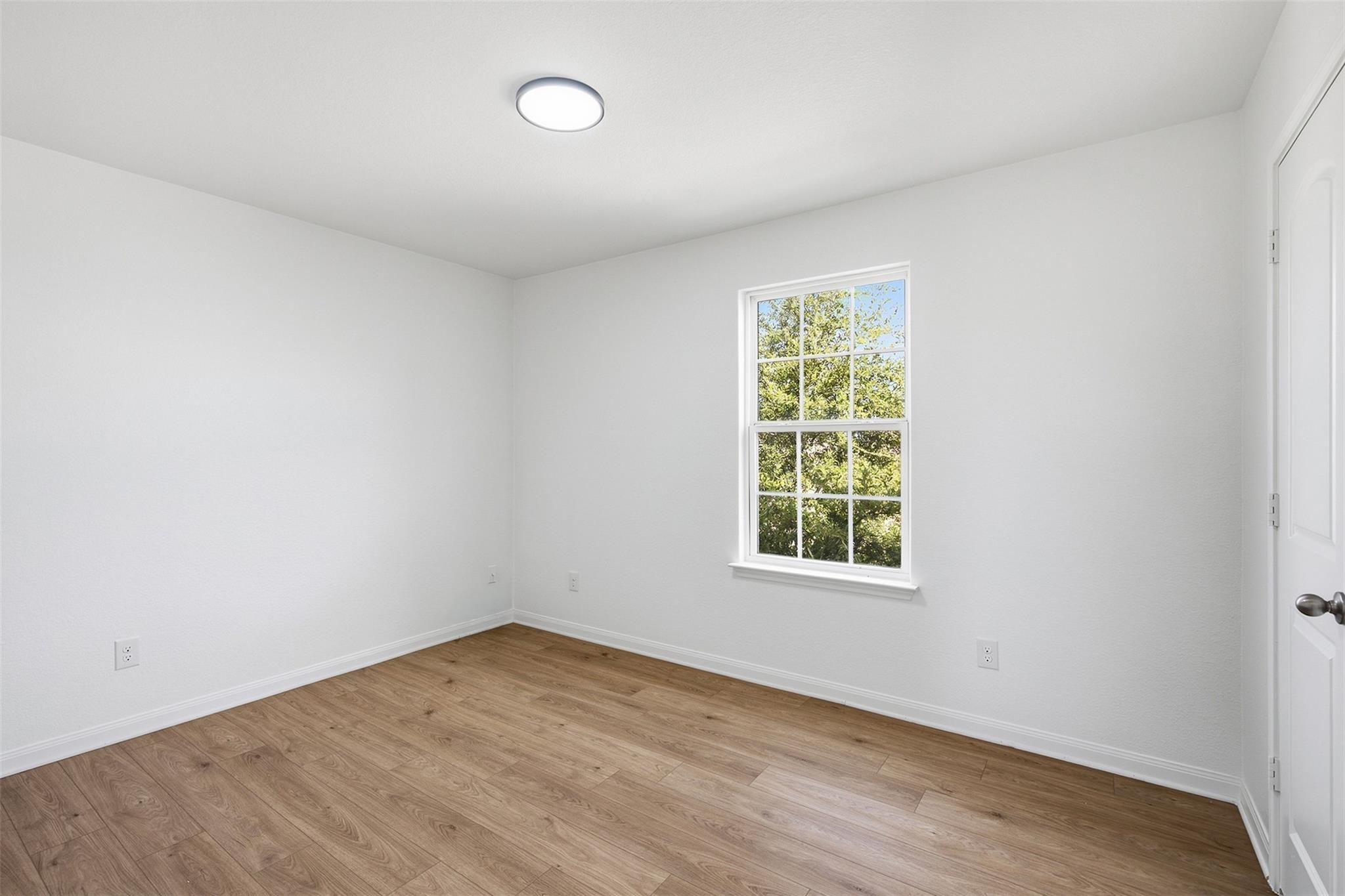 1013 Woodward Court Ct Property Photo 28