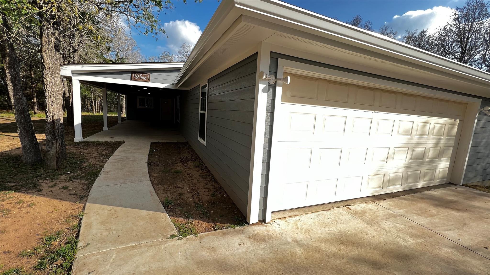 141 Sendero Blvd Property Photo 4