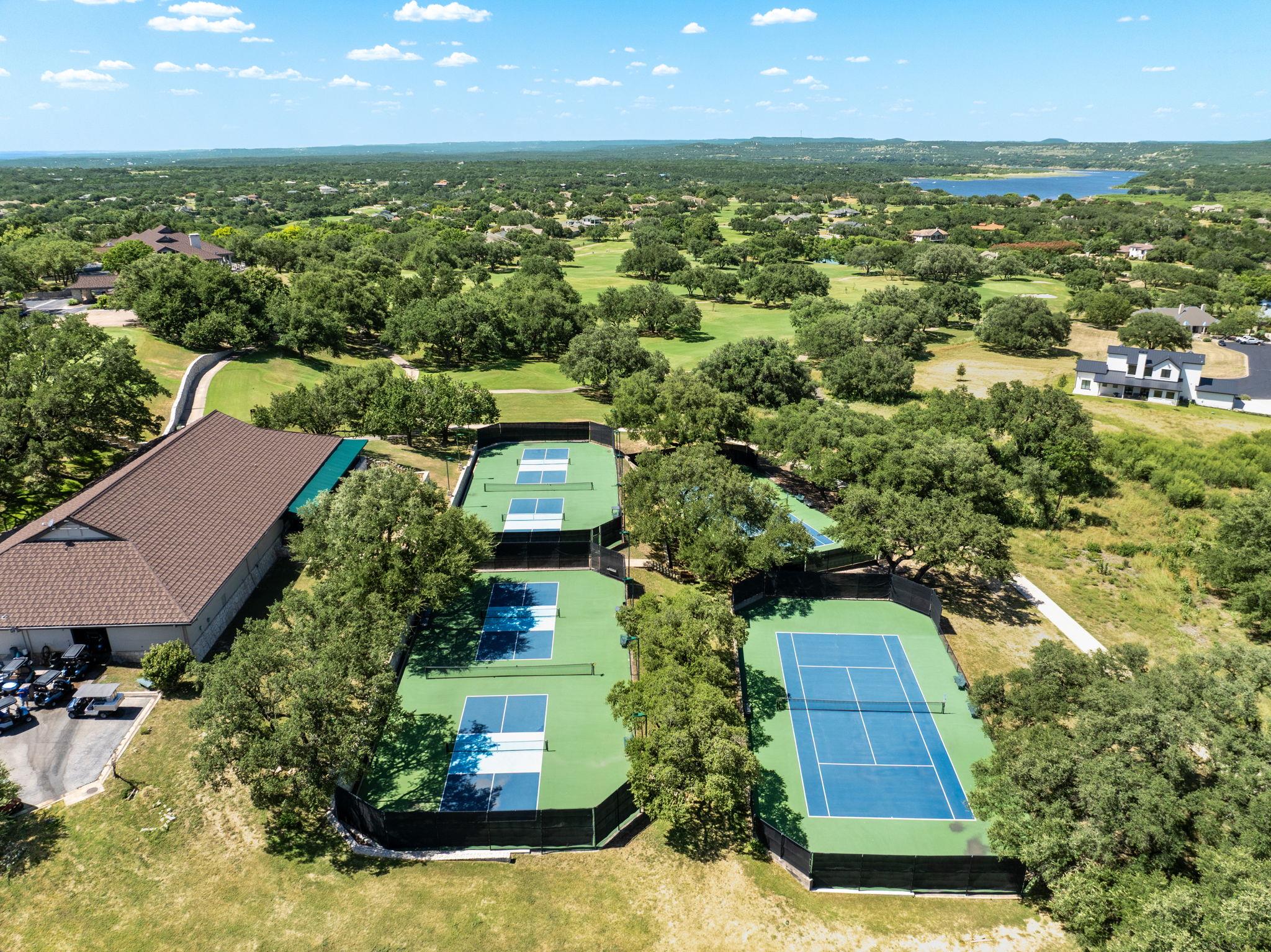 2908 Marina Shores Dr Property Photo 15