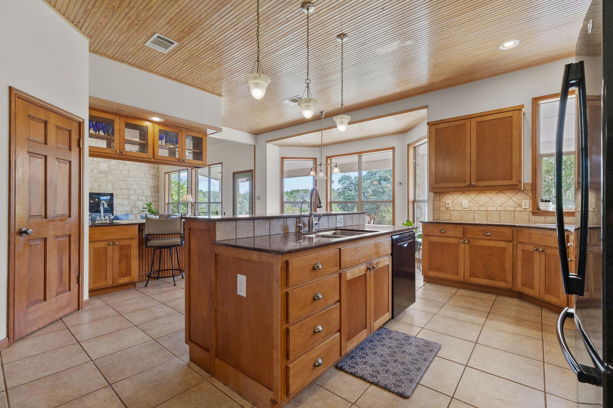 300 Little Gabriel River Dr Property Photo 12