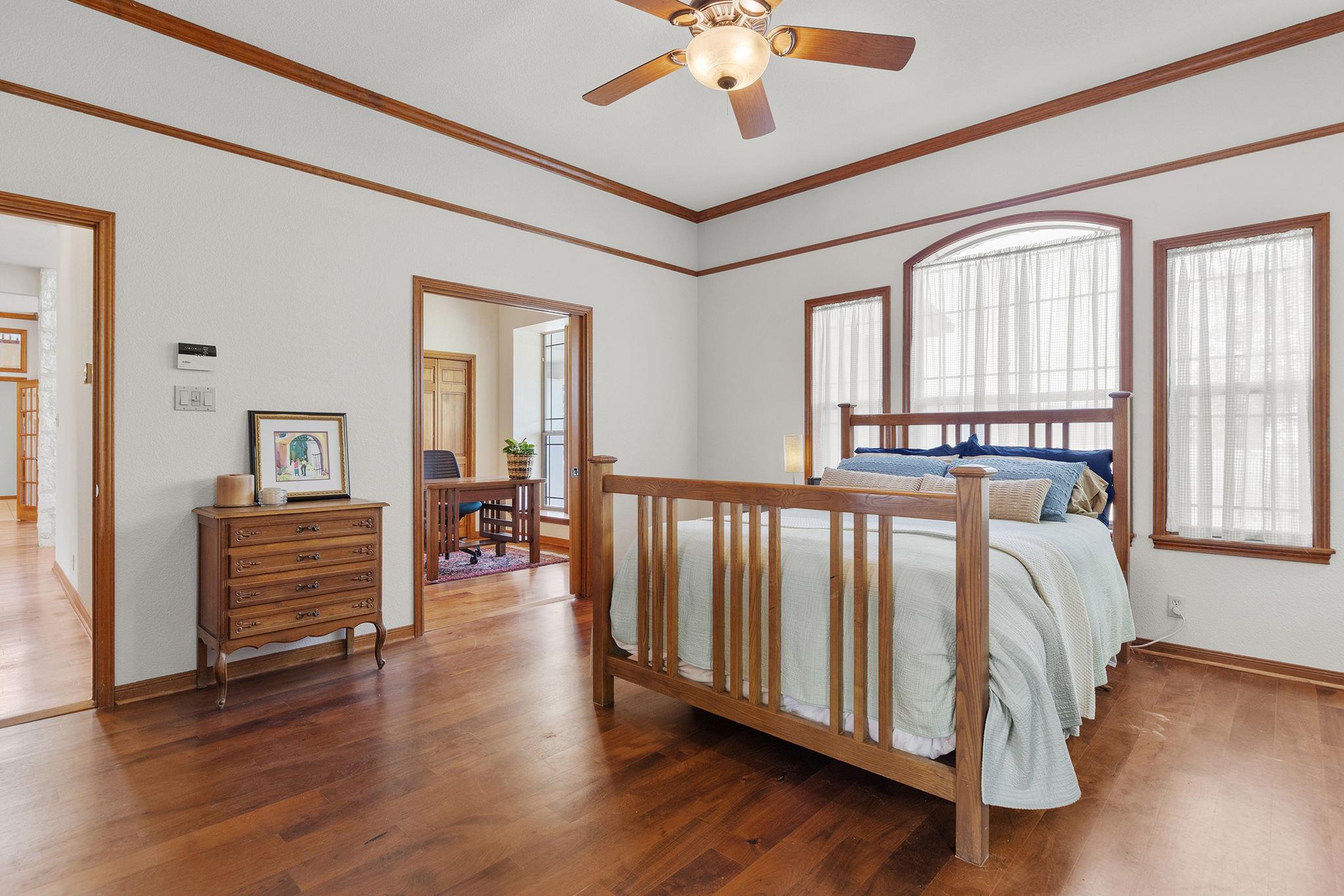 300 Little Gabriel River Dr Property Photo 16