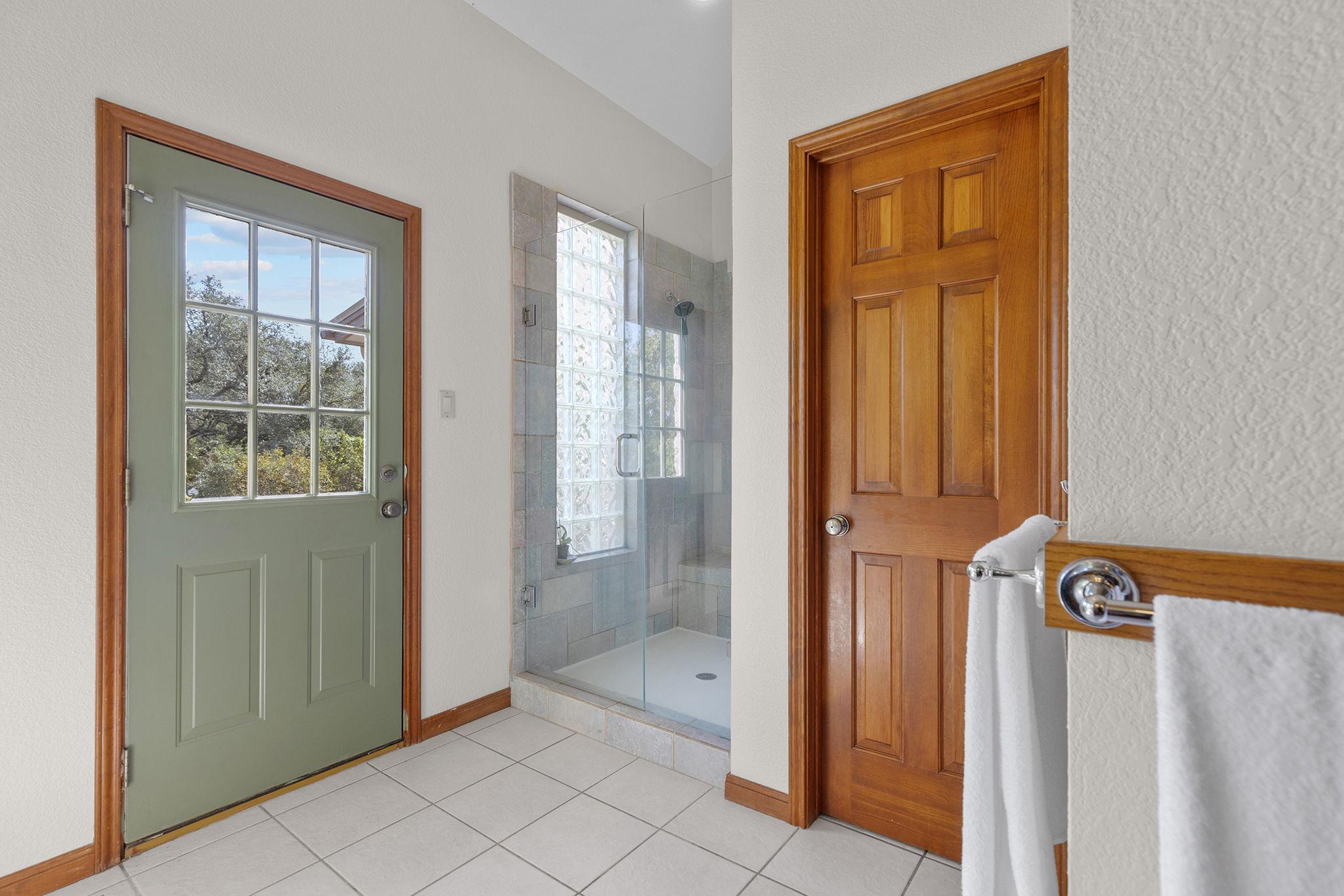 300 Little Gabriel River Dr Property Photo 21