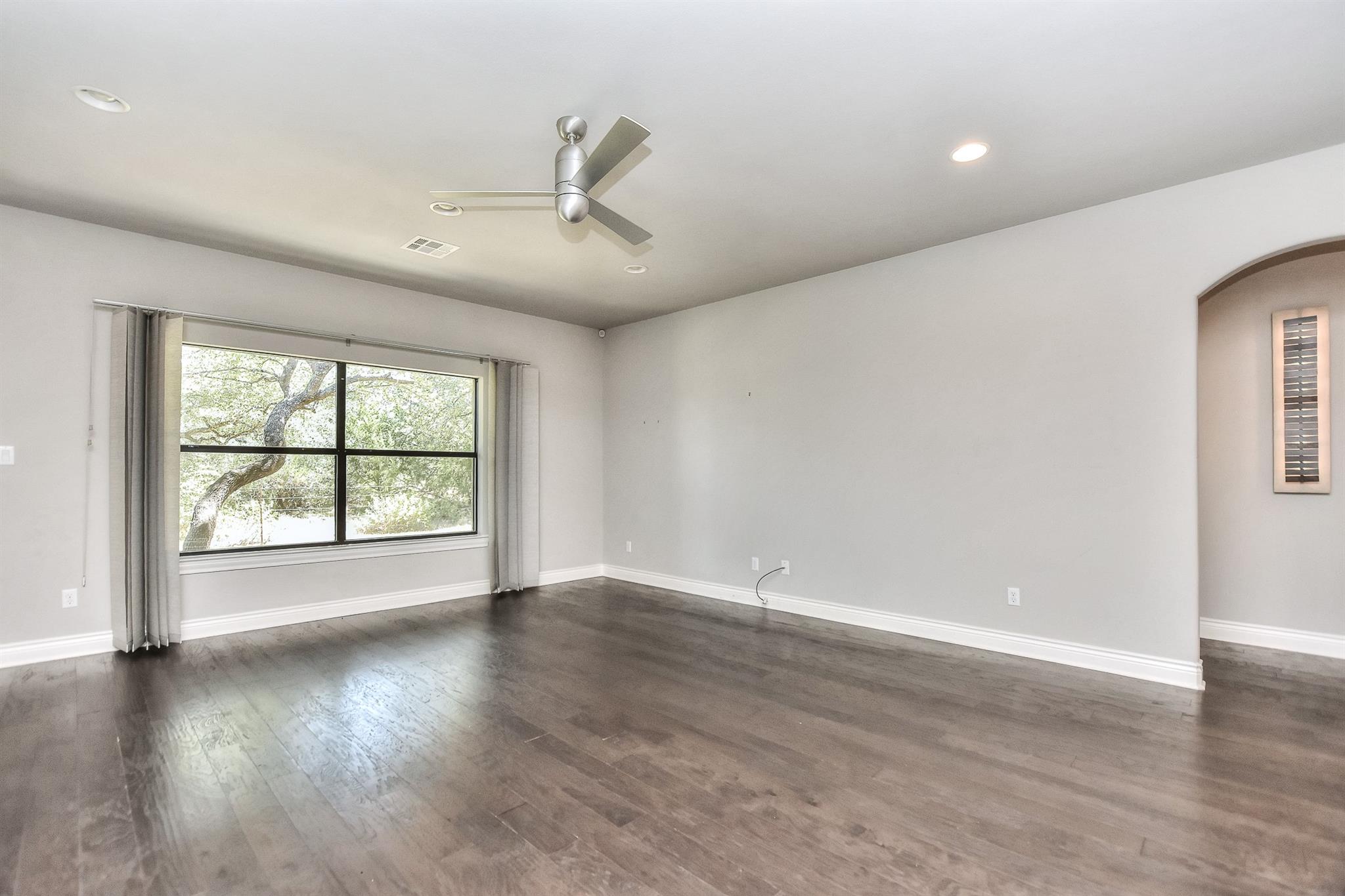 600 Caprock Canyon Trl Property Photo 19