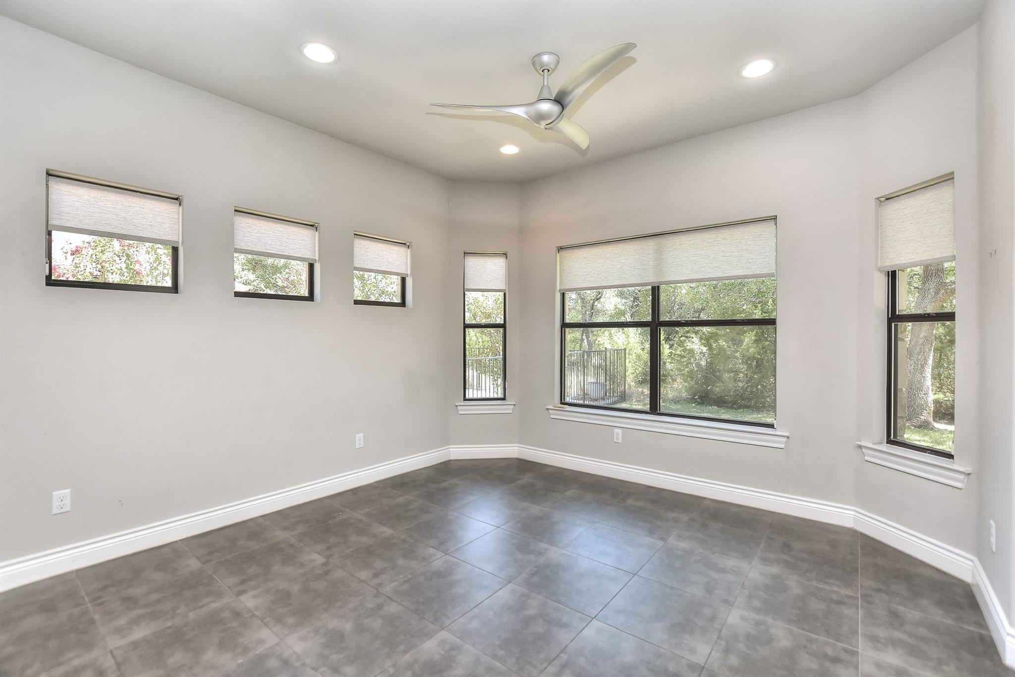 600 Caprock Canyon Trl Property Photo 20