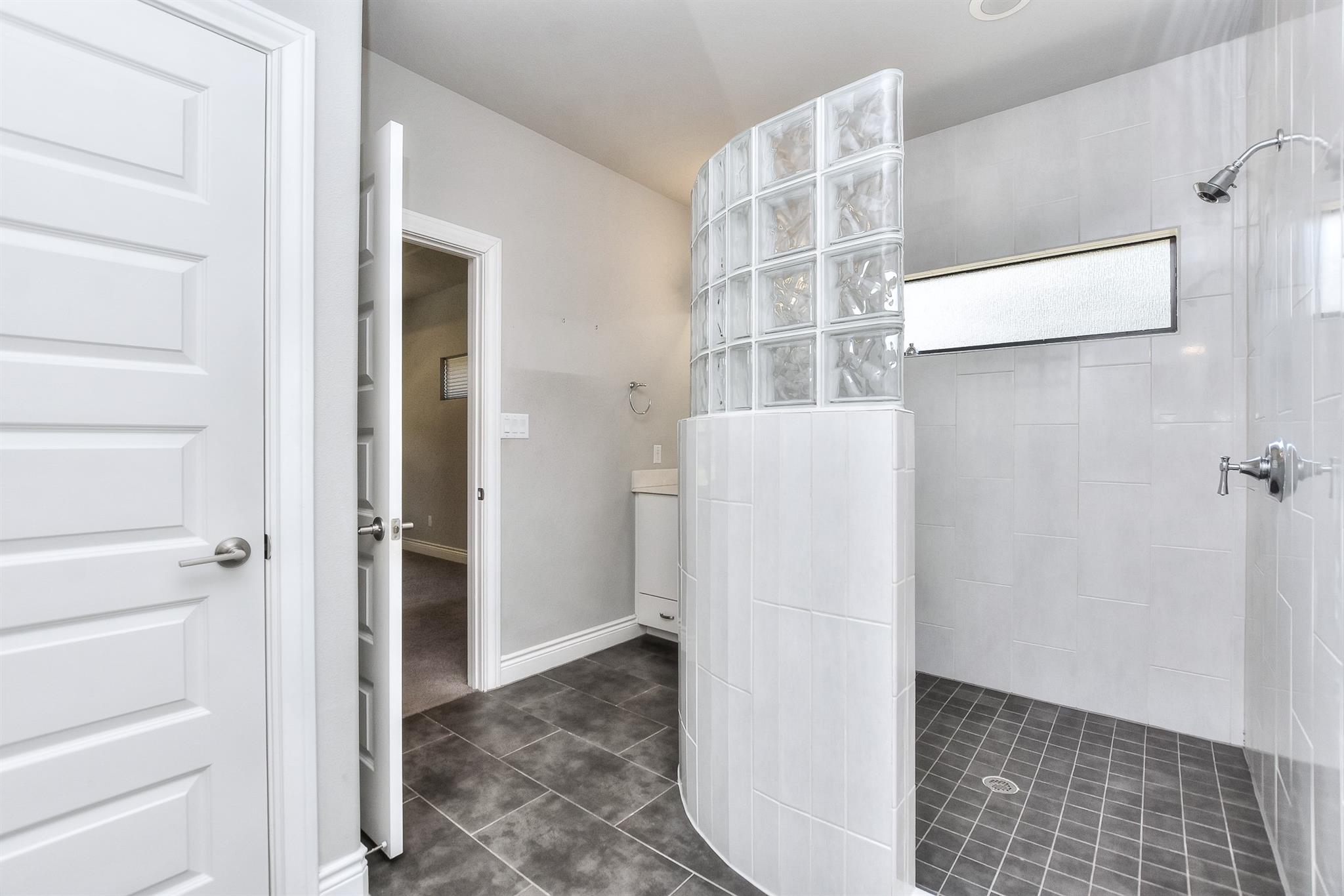 600 Caprock Canyon Trl Property Photo 30
