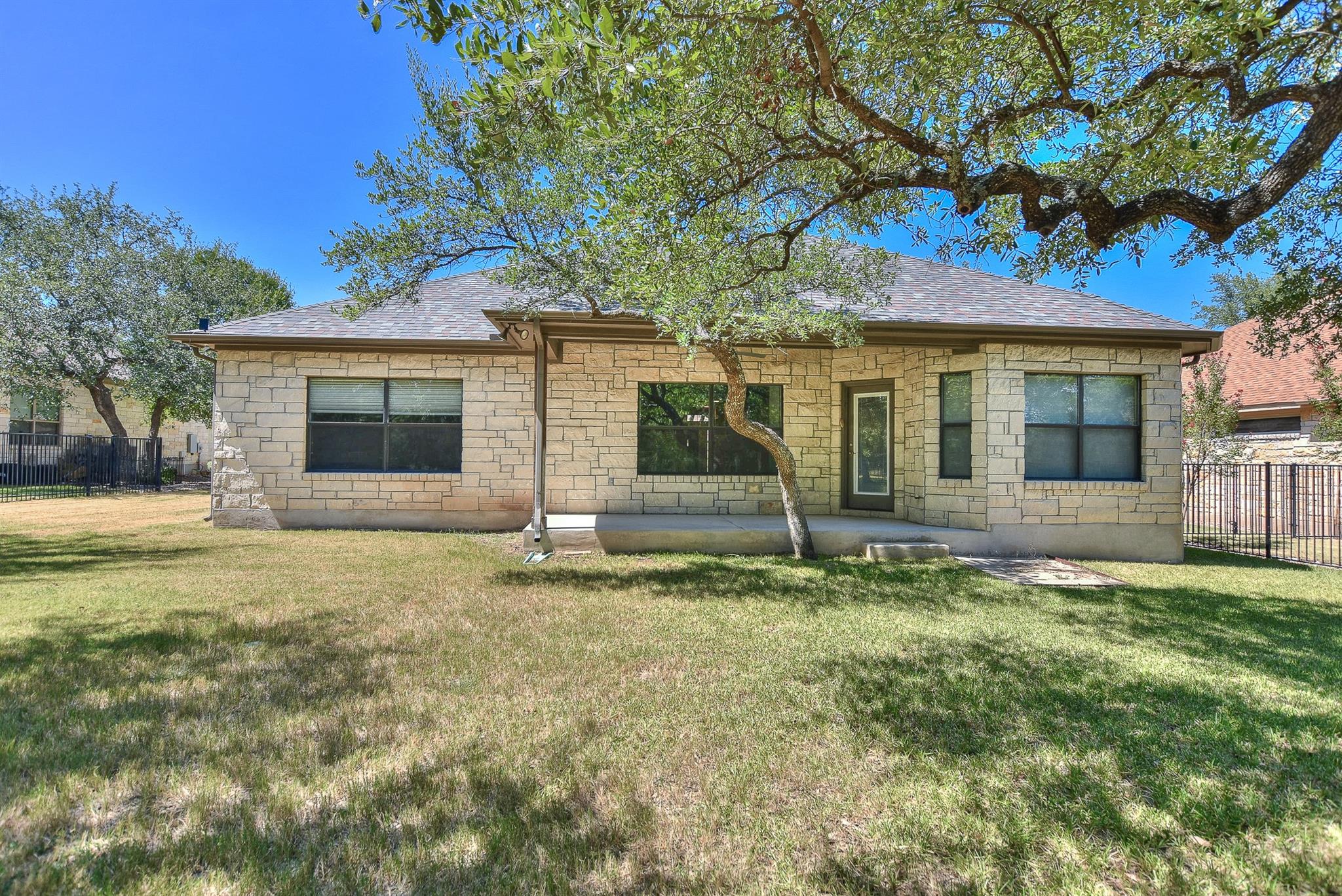 600 Caprock Canyon Trl Property Photo 37