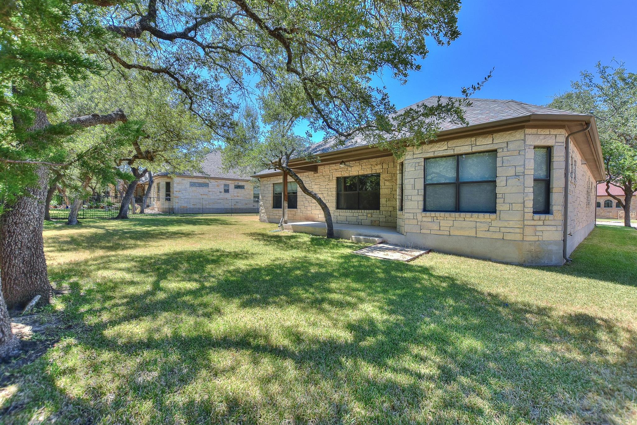 600 Caprock Canyon Trl Property Photo 38