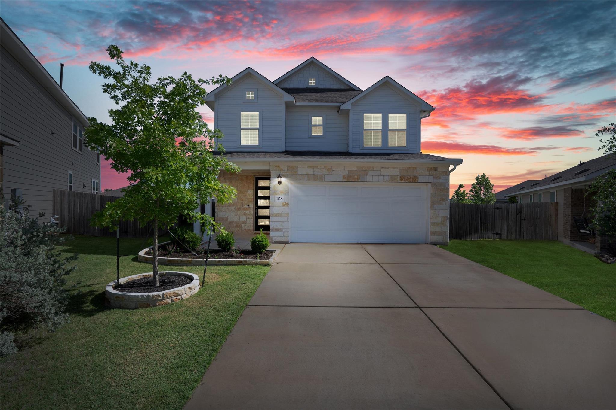 108 Winding Hollow Cv Property Photo