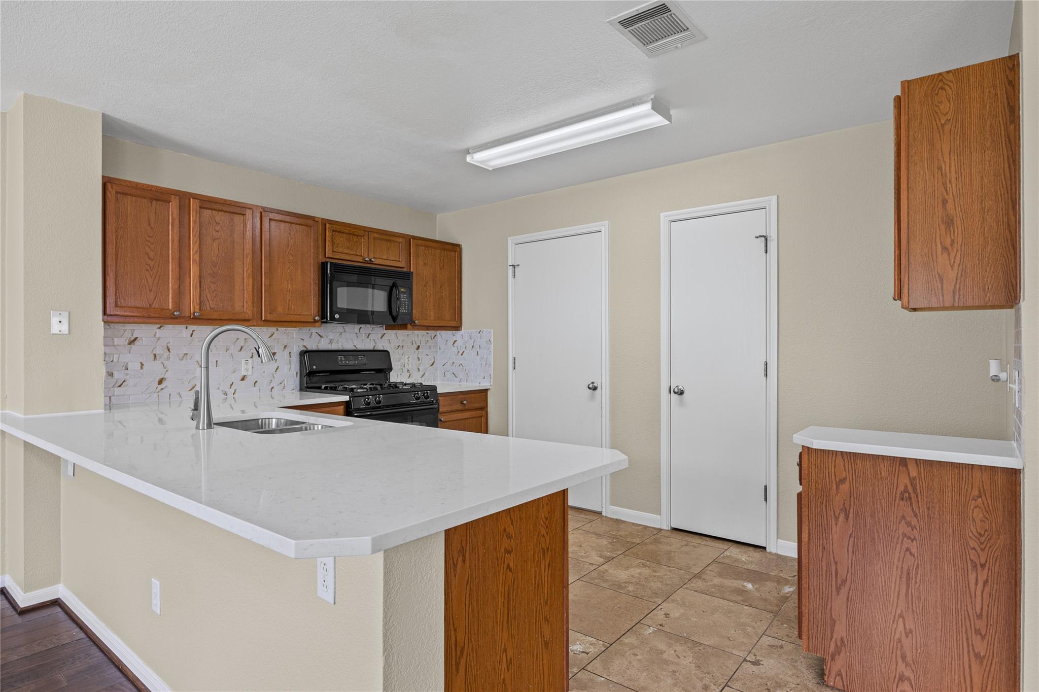 198 Black Forest None Property Photo 7