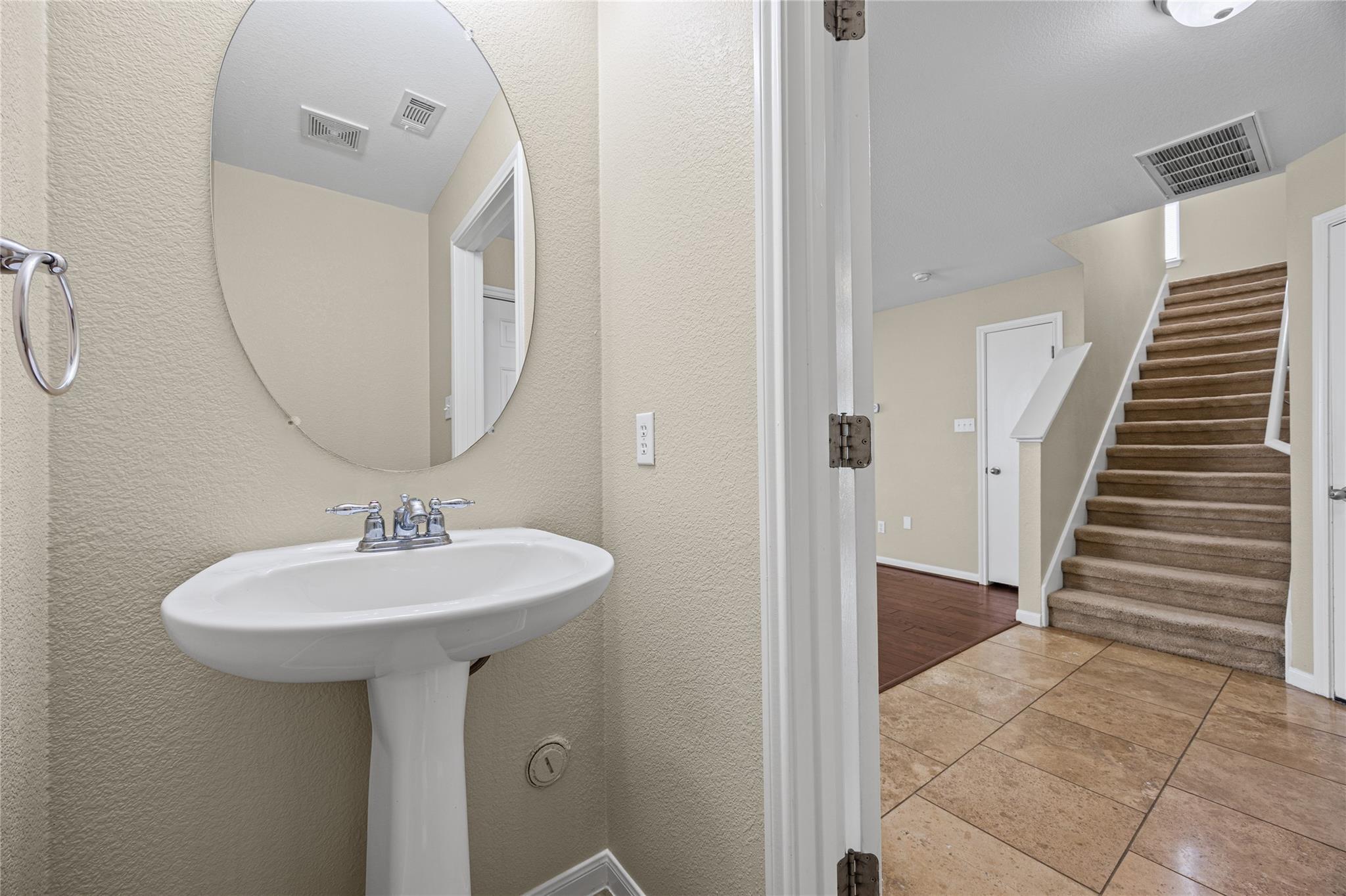 198 Black Forest None Property Photo 10