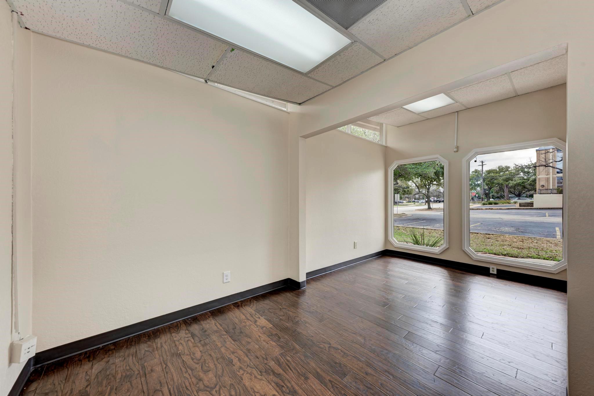 3408 West Ave Property Photo 10