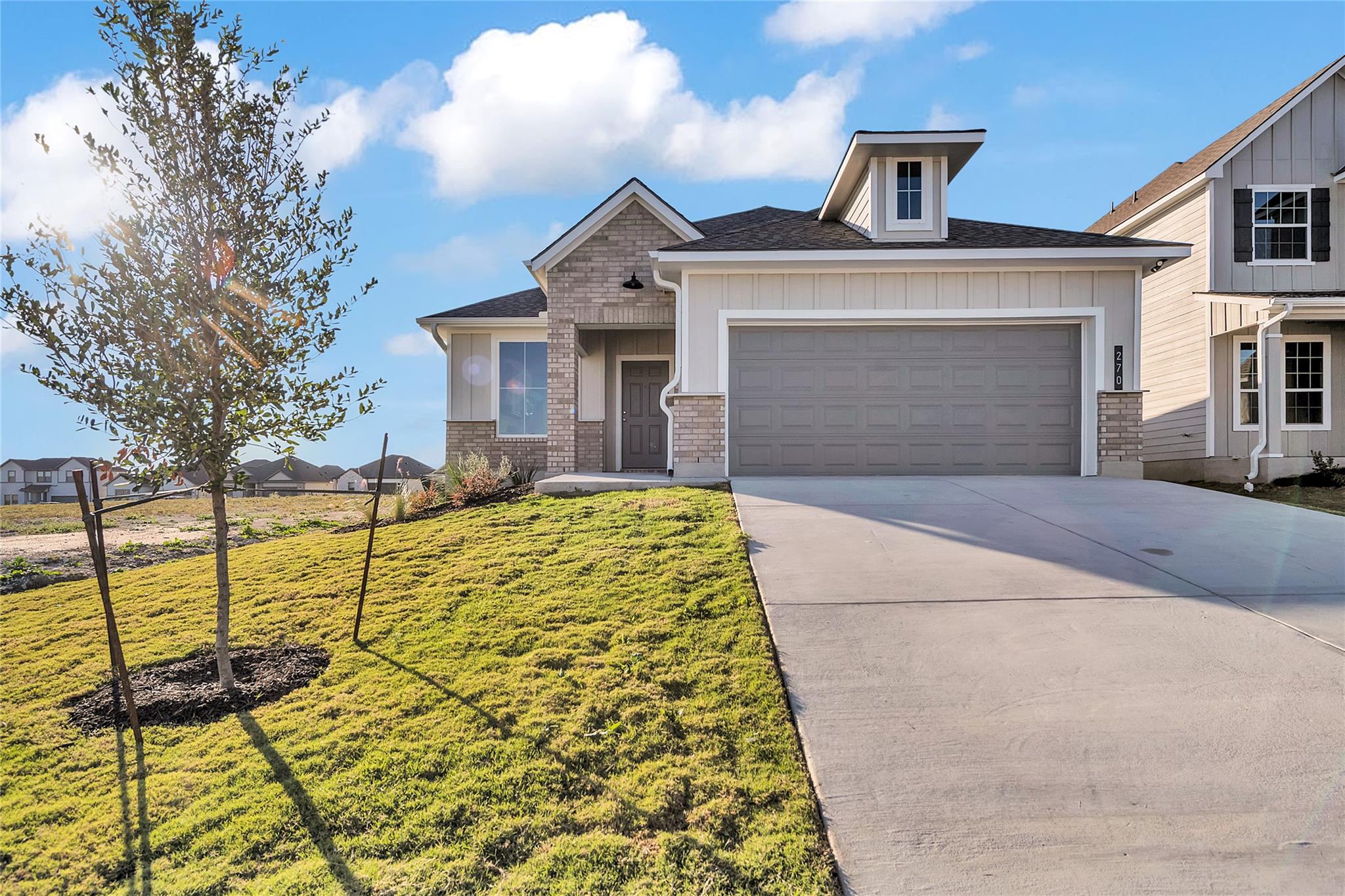 270 Boatright Blvd Property Photo 4