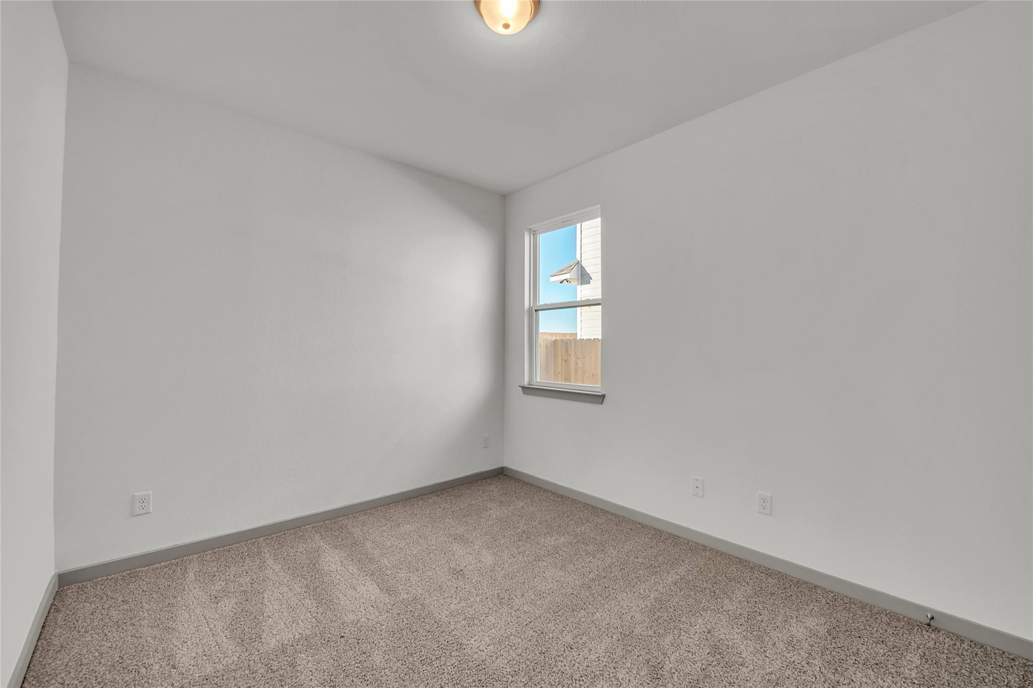 270 Boatright Blvd Property Photo 6
