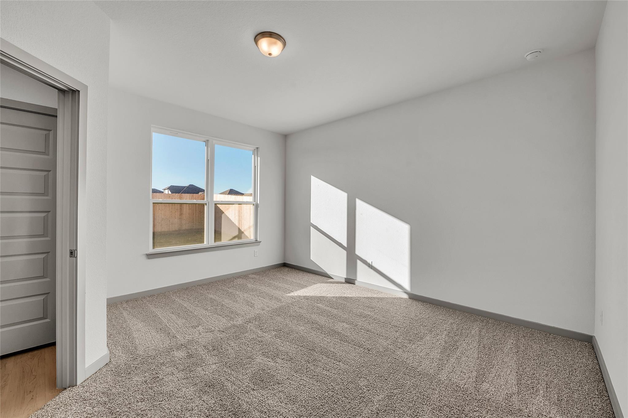 270 Boatright Blvd Property Photo 10
