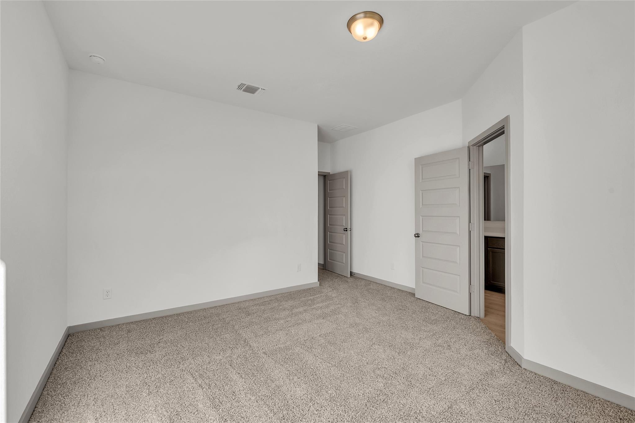 270 Boatright Blvd Property Photo 12