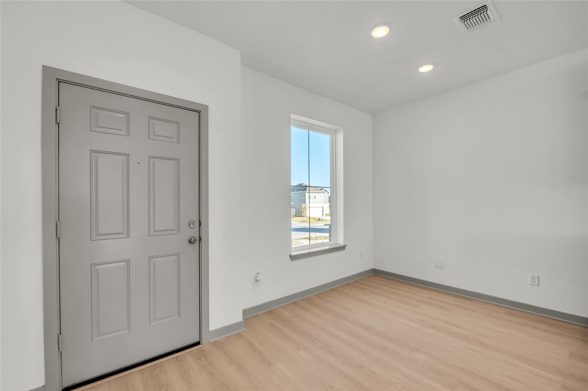 270 Boatright Blvd Property Photo 17